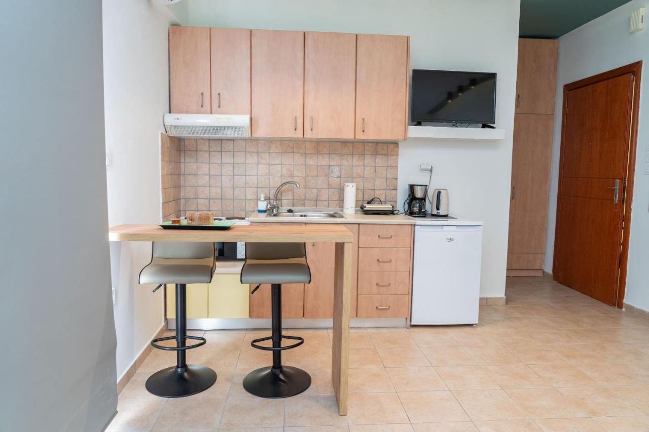 The Whole Packet C5 Center With Parking Apartment Larissa Bagian luar foto